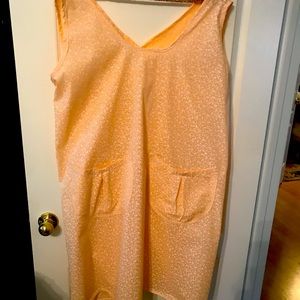 Front and back view ladies apron